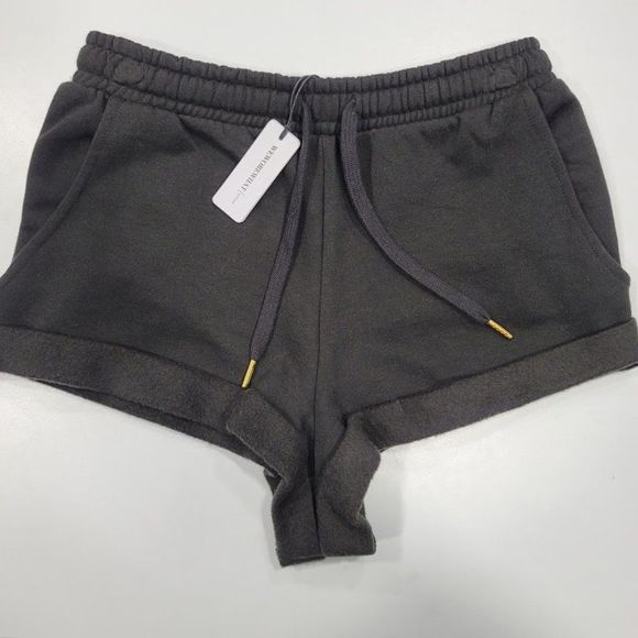 WeWoreWhat Pull On Sweat Shorts - Picture 2 of 8